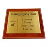 Blank träplakett valnötsfärgat trä